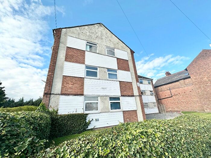 1 Bedroom Apartment For Sale In Old Hall Road, Sale, Greater Manchester, M33