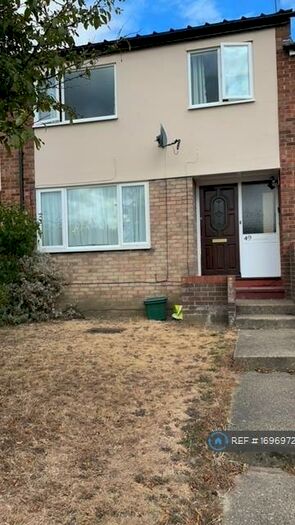 6 Bedroom Terraced House To Rent In Hamlet Drive, Colchester, CO4