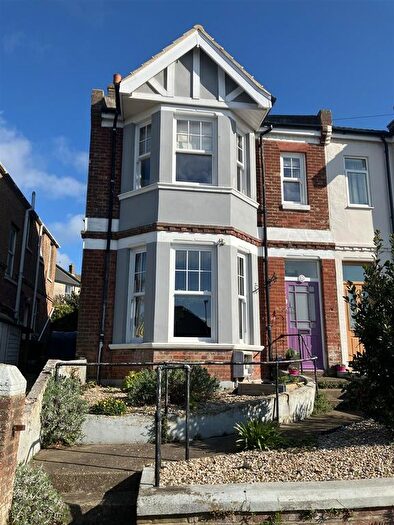 3 Bedroom Semi Detached House For Sale In Alfred Road, Hastings, TN35