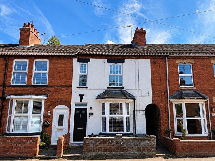2 Bedroom Terraced House For Sale In Broad Street, Newport Pagnell, MK16