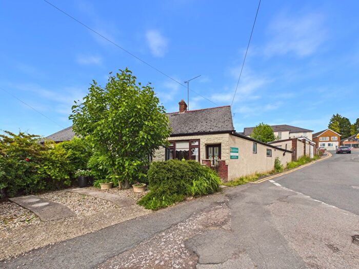 2 Bedroom Semi-Detached Bungalow For Sale In Parragate, Cinderford, GL14