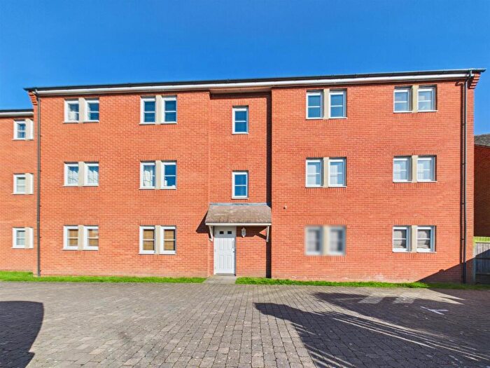 2 Bedroom Flat For Sale In Welland Road, Hilton, Derby, DE65