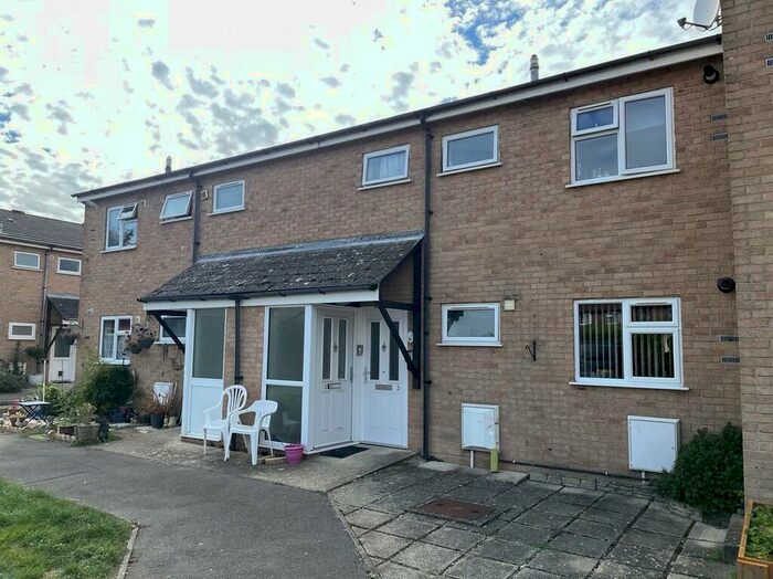 1 Bedroom Apartment To Rent In Dolphin Court, Fareham, PO14