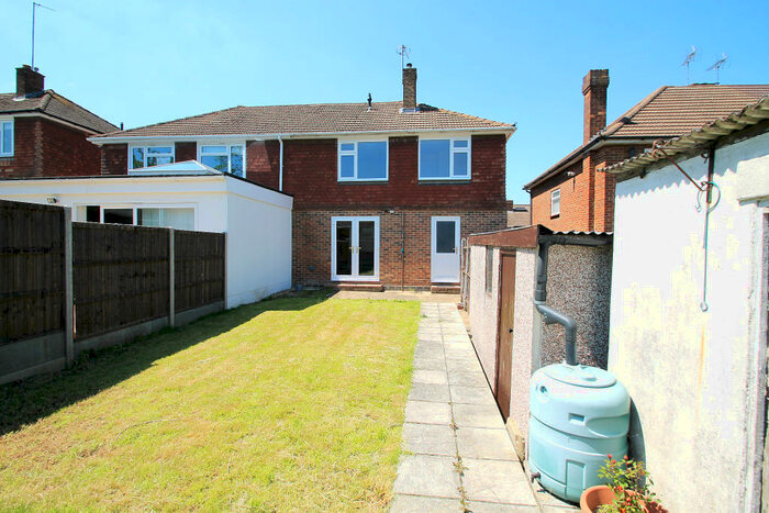 3 Bedroom Semi-Detached House To Rent In Maxwell Gardens, Orpington, BR6