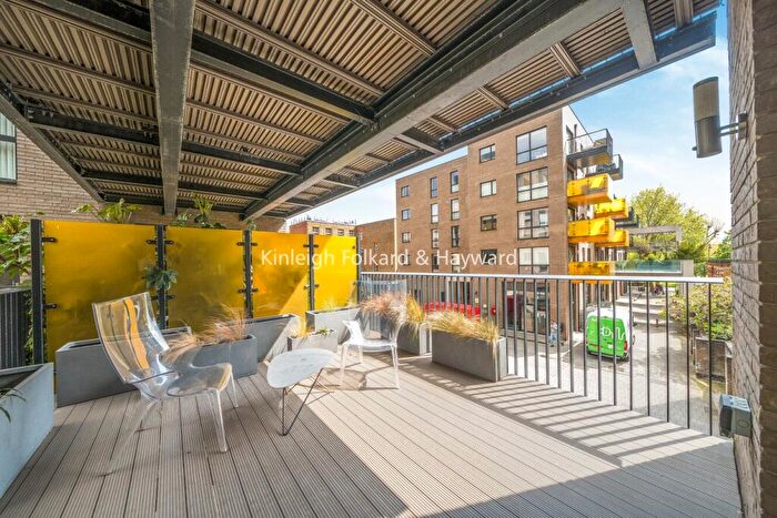 2 Bedroom House To Rent In Arts Lane, London, SE16