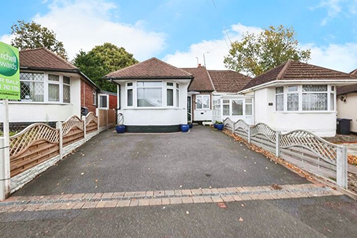 3 Bedroom Semi-Detached Bungalow For Sale In Elmay Road, Birmingham, B26