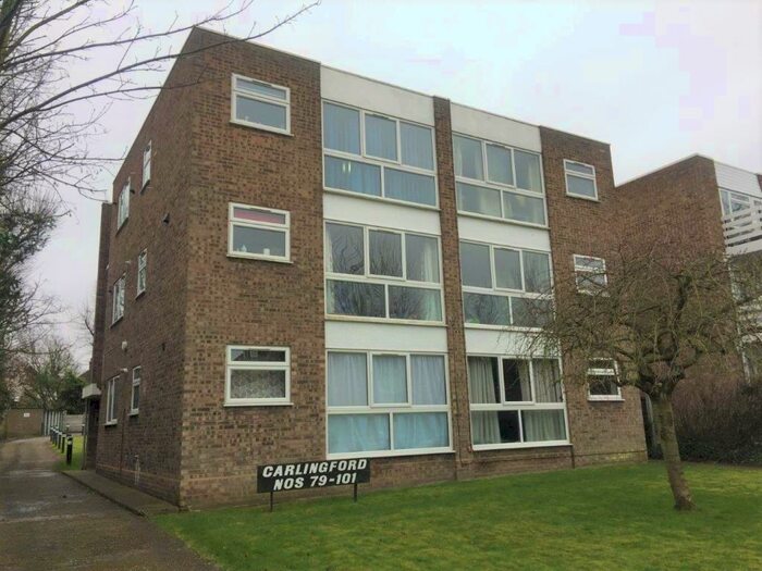 Flat To Rent In The Park, Bexley, Sidcup, DA14
