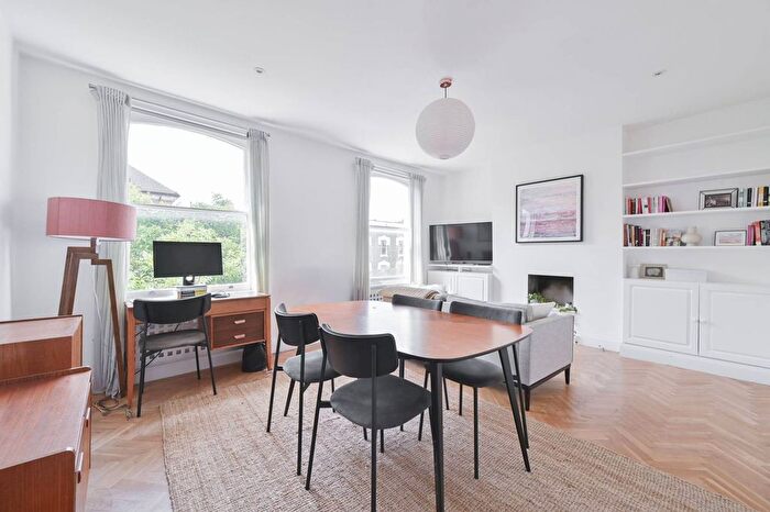 1 Bedroom Flat To Rent In Pyrland Road, Highbury, London, N5