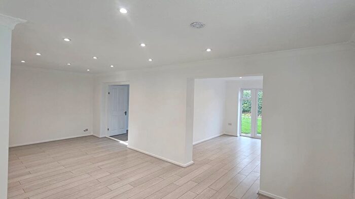 3 Bedroom Detached House To Rent In Purley Way, Clacton On Sea, CO16