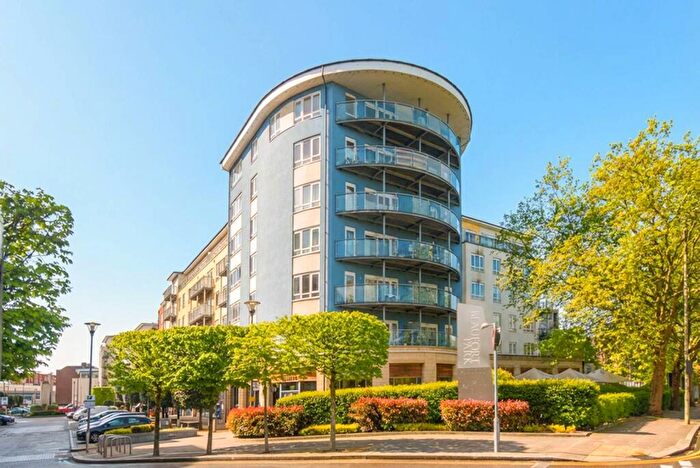 2 Bedroom Flat To Rent In Heritage Avenue, Colindale, London, NW9