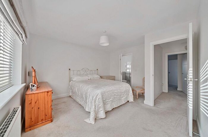2 Bedroom End Of Terrace House For Sale In Highwood Avenue, North Stoneham Park, Eastleigh, SO50