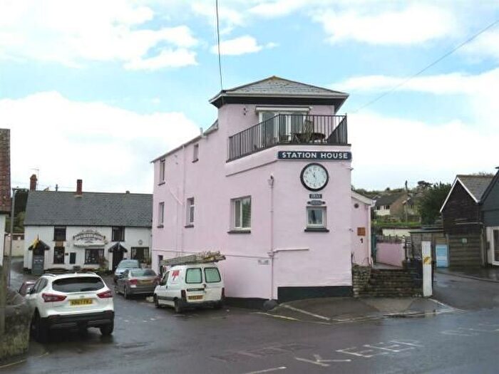 2 Bedroom Flat For Sale In Flat Station House, Watchet, Somerset, TA23