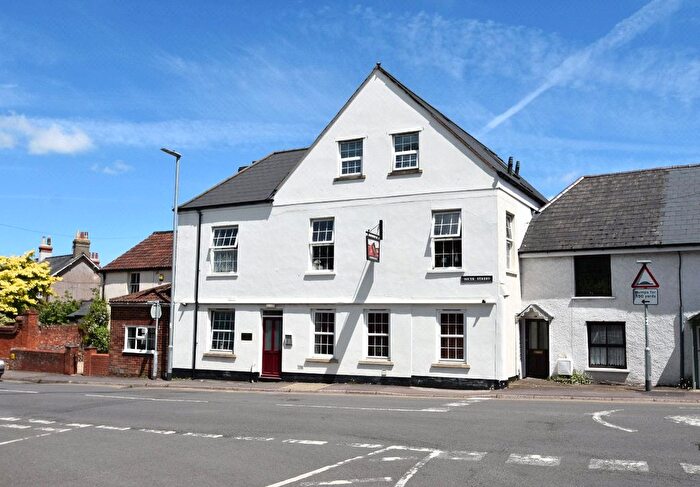 1 Bedroom Flat For Sale In South Street, Wellington, Somerset, TA21