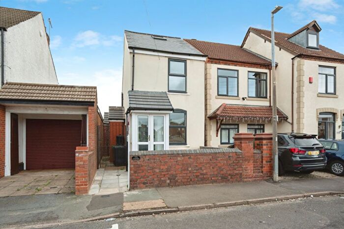 3 Bedroom Detached House For Sale In Olive Lane, Halesowen, B62