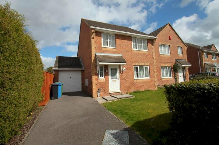 4 Bedroom Detached House For Sale In Bishop Close, Poole, BH12