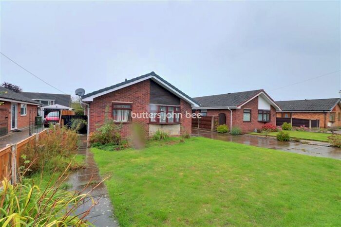 3 Bedroom Bungalow To Rent In Nunhouse Drive, Winsford, CW7