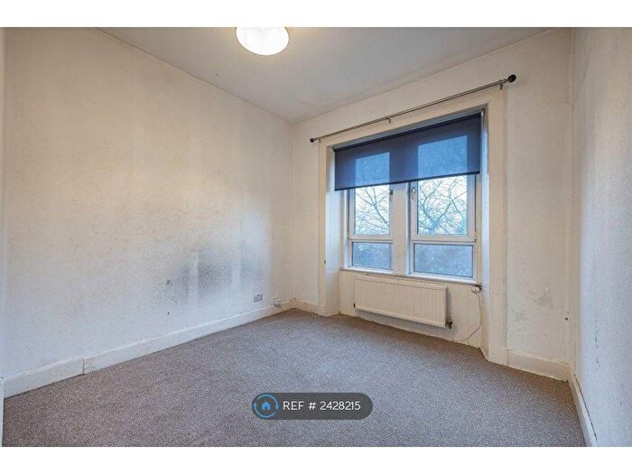 3 Bedroom Flat To Rent In Cambuslang Road, Rutherglen, Glasgow, G73