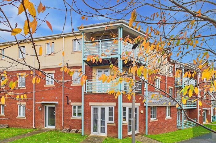 2 Bedroom Apartment For Sale In Russell Walk, Exeter, EX2