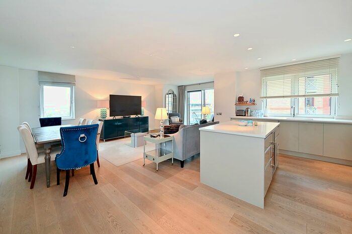 3 Bedroom Terraced House To Rent In Watermans Quay, William Morris Way, London, SW6