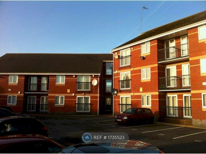 2 Bedroom Flat To Rent In Timperley Court, Widnes, WA8