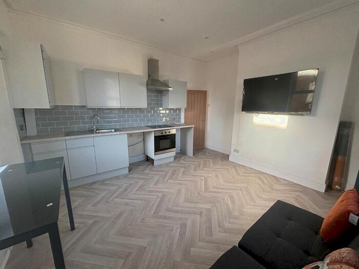 Studio To Rent In Crosby Road South, Seaforth, Liverpool, L21