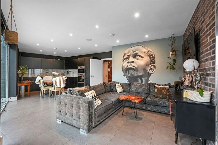 2 Bedroom Flat For Sale In Curing House, Remus Road, London, E3