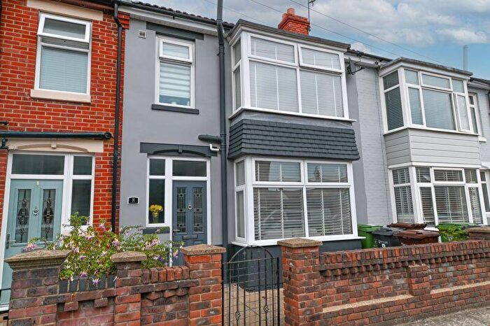 3 Bedroom Terraced House For Sale In Domum Road, Copnor, PO2