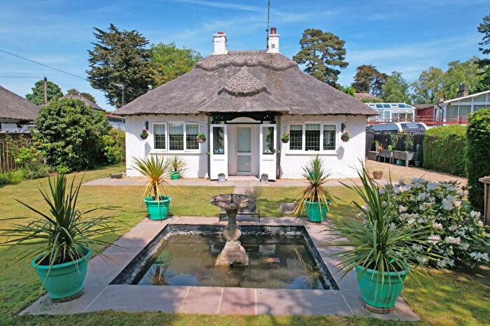 1 Bedroom Detached Bungalow For Sale In Lower Street, Horning, NR12