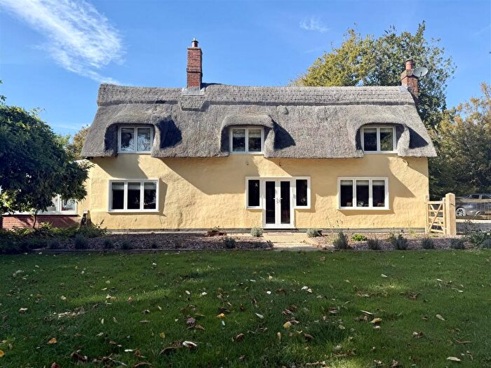 4 Bedroom Detached House For Sale In Mill Lane, Combs, IP14