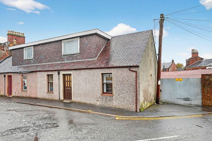2 Bedroom Semi-detached Bungalow For Sale In High Street, Mauchline, KA5
