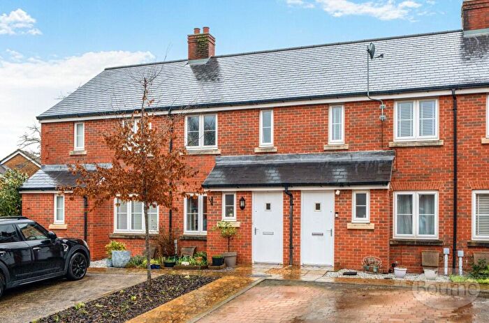 2 Bedroom Terraced House For Sale In Marsh Close, Petersfield, Hampshire, GU32