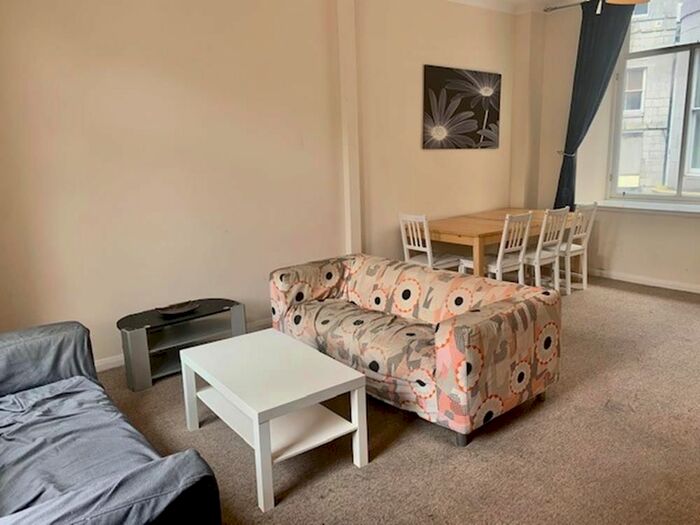 3 Bedroom Flat To Rent In Carmelite Street, First Floor, AB11