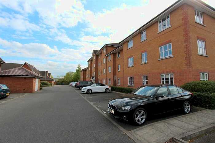 2 Bedroom Flat To Rent In Mill Bridge Place, Cowley, Uxbridge, UB8
