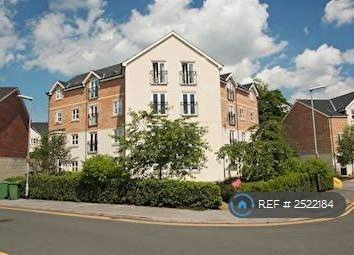 2 Bedroom Flat To Rent In Montgomery Avenue, Leeds, LS16
