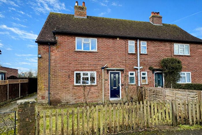 3 Bedroom Semi-Detached House For Sale In Glebe Fields, Bentworth, Alton, Hampshire, GU34