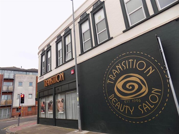 1 Bedroom Flat To Rent In Fratton Road, Fratton Portsmouth, PO1