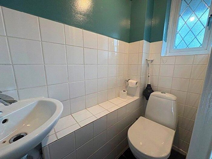 3 Bedroom Terraced House To Rent In Ashdale Close, Staines-Upon-Thames, Surrey, TW19