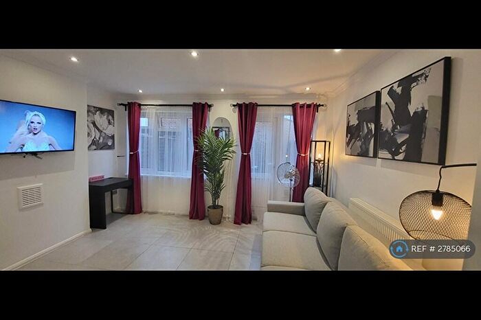 2 Bedroom Terraced House To Rent In Tate Road, London, E16