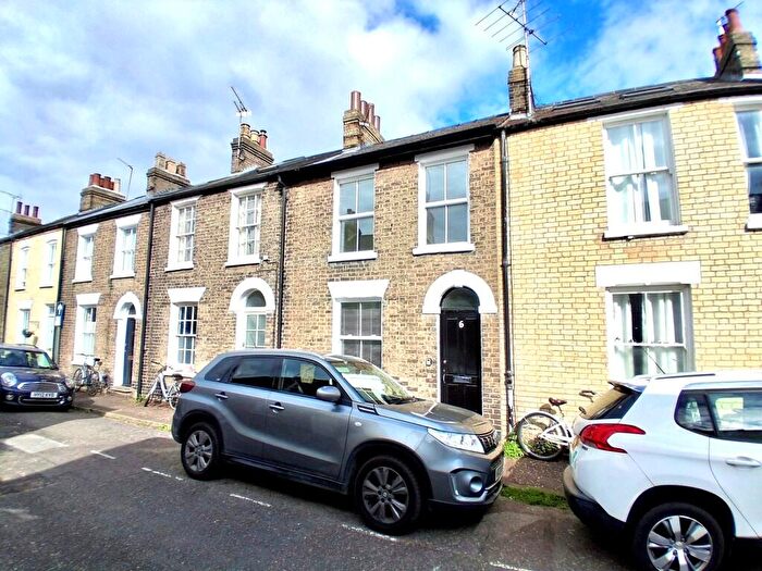 2 Bedroom Terraced House To Rent In Blossom Street, Cambridge, CB1