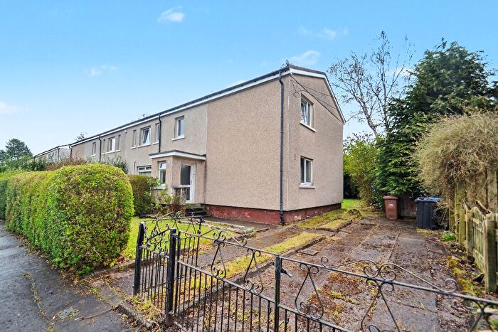 3 Bedroom Flat For Sale In Stoneside Drive, Eastwood, Glasgow, G43