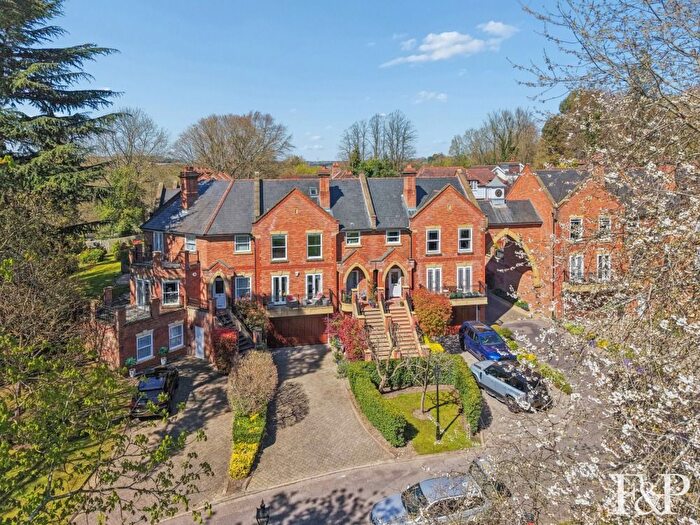 3 Bedroom Town House For Sale In Amersham Road, Chalfont St. Giles, HP8