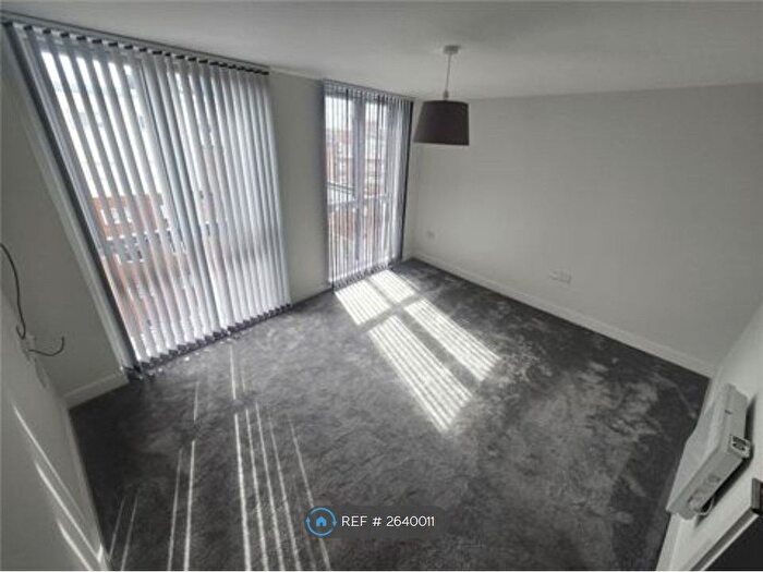 2 Bedroom Flat To Rent In Agin Court, Leicester, LE1