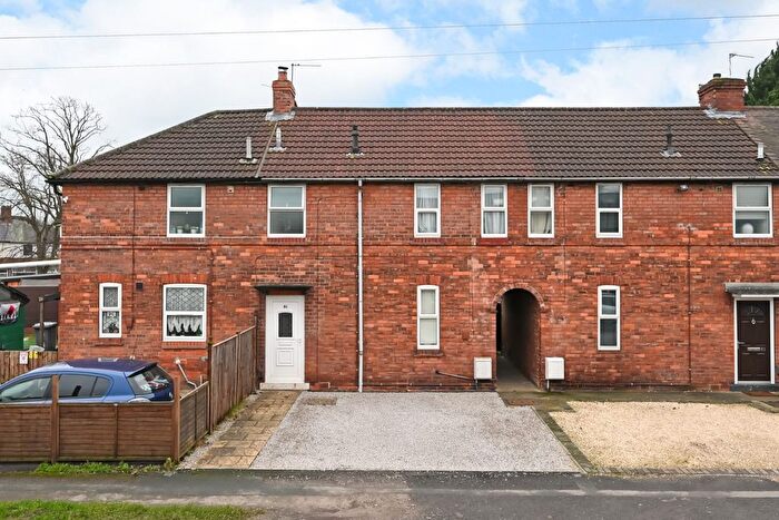 2 Bedroom Terraced House For Sale In Rawdon Avenue, York, YO10