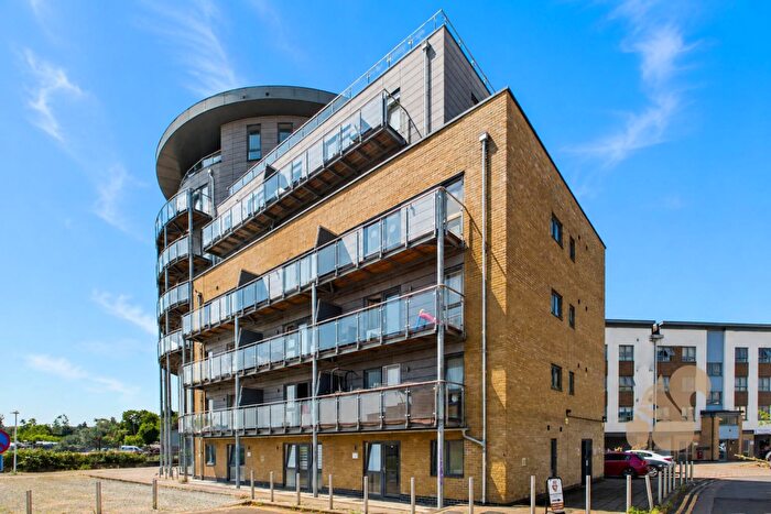 2 Bedroom Apartment For Sale In Ballantyne Drive, Colchester, CO2