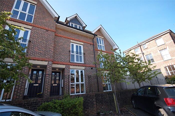 4 Bedroom House To Rent In Linden Gardens, Wollaston Road, Dorchester, DT1