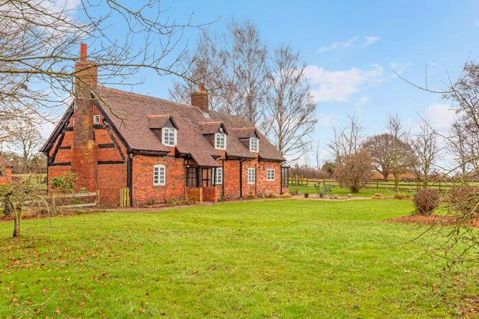 3 Bedroom Detached House To Rent In Cherrington, Newport, TF10