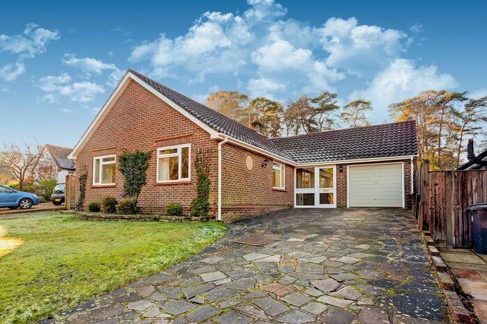 3 Bedroom Bungalow To Rent In Vale Close, Lower Bourne, Farnham, Surrey, GU10