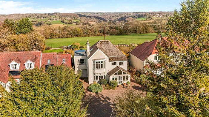 4 Bedroom Detached House For Sale In Cirencester Road, Minchinhampton, Stroud, GL6