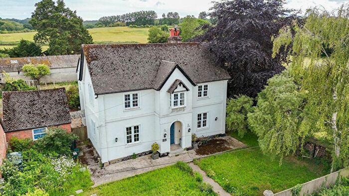 5 Bedroom Detached House For Sale In Mill Street, Corfe Mullen, Wimborne, BH21
