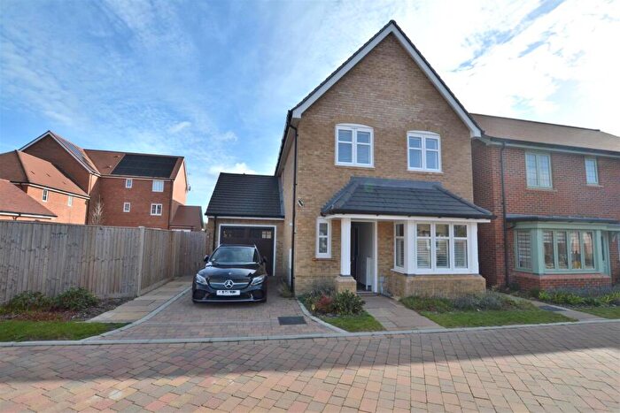 3 Bedroom Detached House For Sale In Goldfinches, Crookham Village, GU51